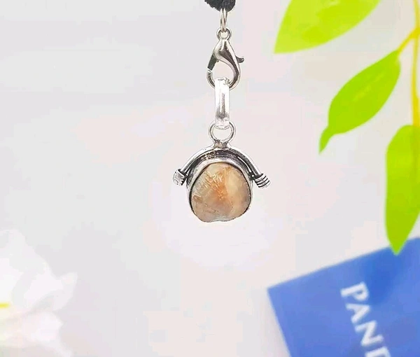 Astro Planet Machmani Locket - White, Free