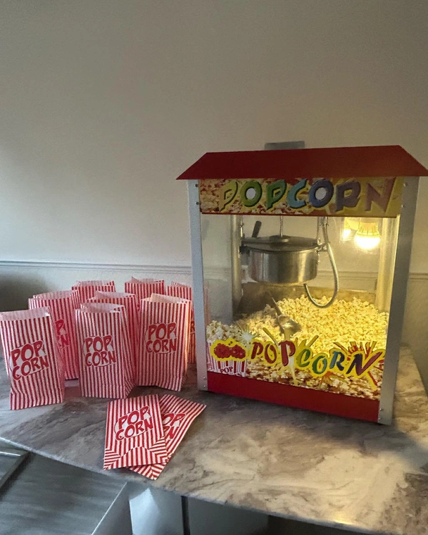Popcorn Machine 