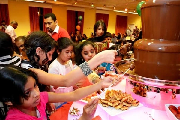 Chocolate Fountain Machine 