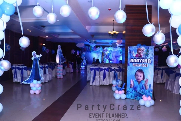 Frozen Theme 