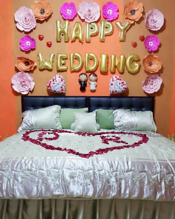 First Night Room Decor 4