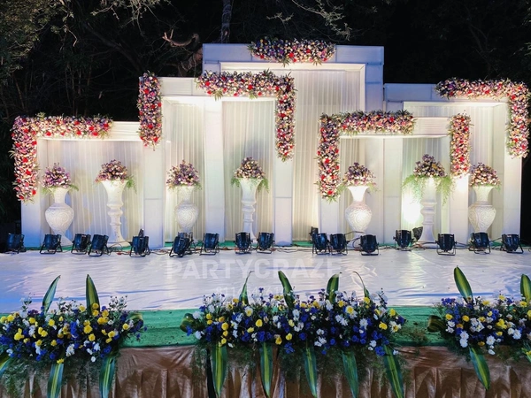 Wedding Stage Decor 25