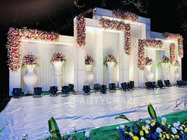 Wedding Stage Decor 25