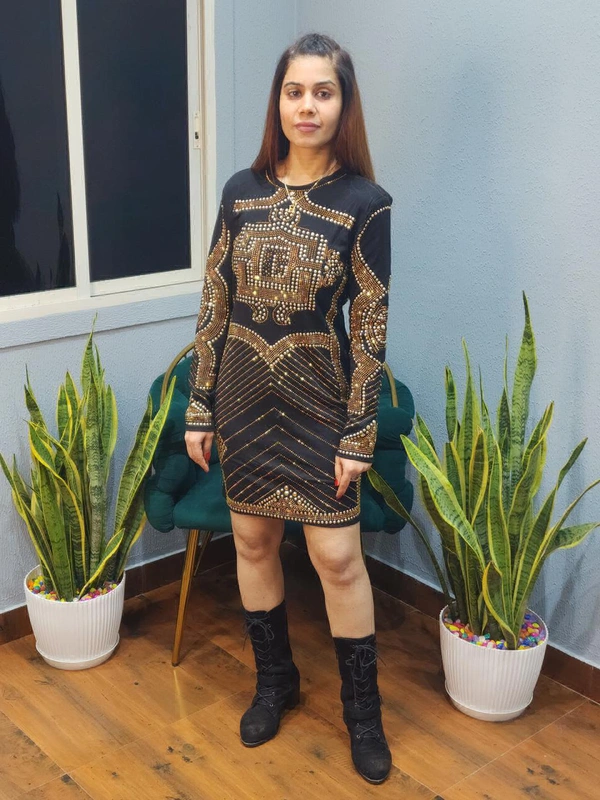 131153 Balmain stud-embellished long-sleeve dress