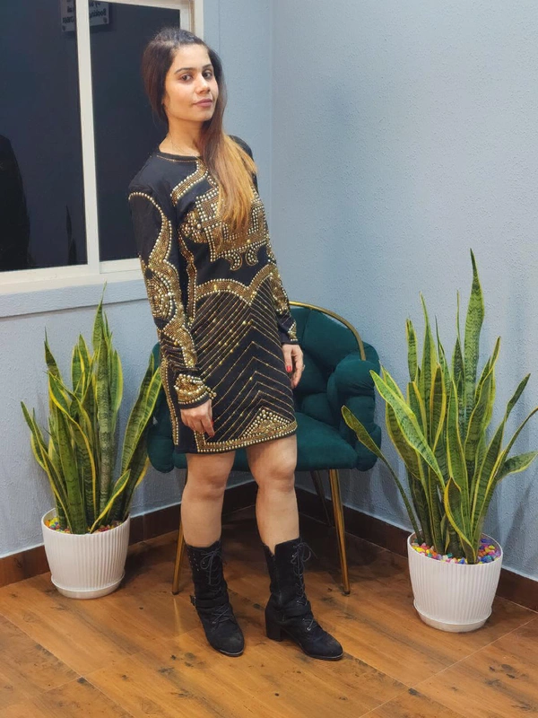 131153 Balmain stud-embellished long-sleeve dress