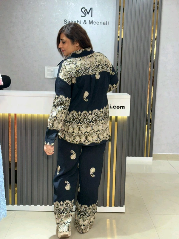 132154 Beautiful Cordsets With Belt