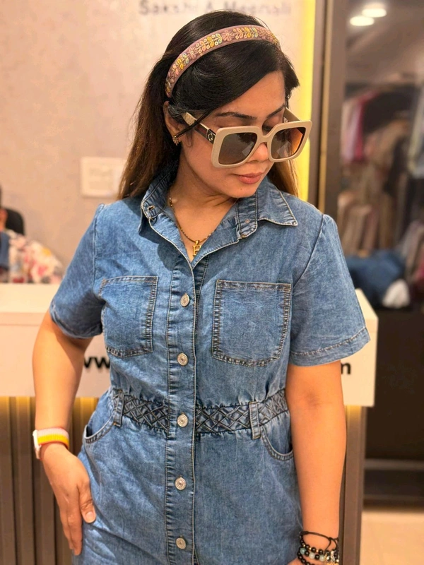 132078 Beautiful Denim Dress With Belt Design