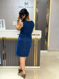 132081 Beautiful Denim Dress With Zip Detailing