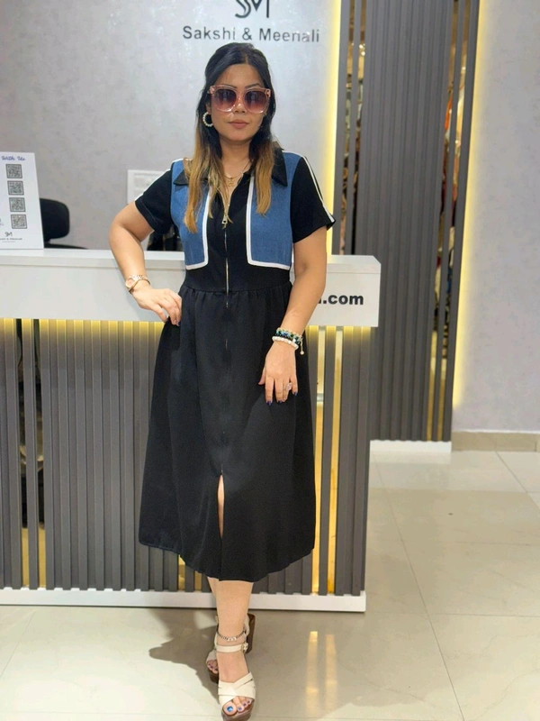 132186 Beautiful Dress With Denim Detailing