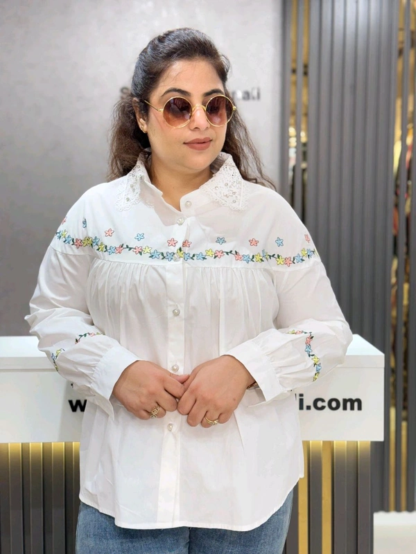 132014 Beautiful Embroidery Shirt