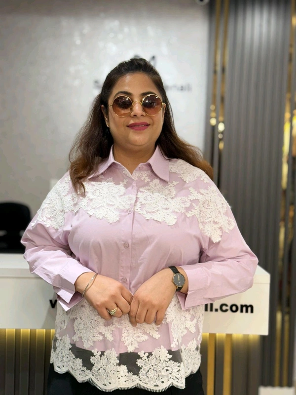 132196 Beautiful Embroidery Shirt