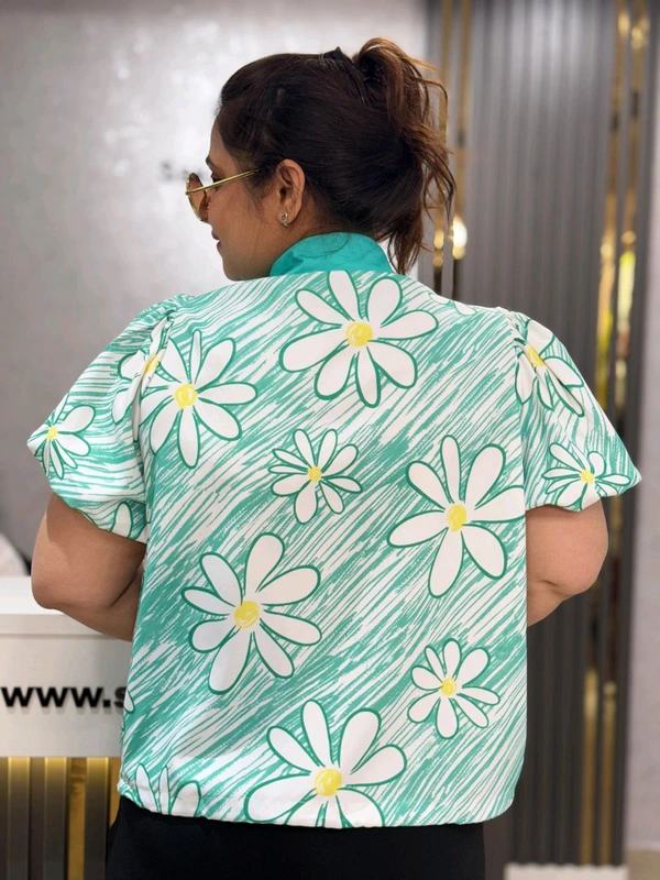 132206 Beautiful Floral Shirt