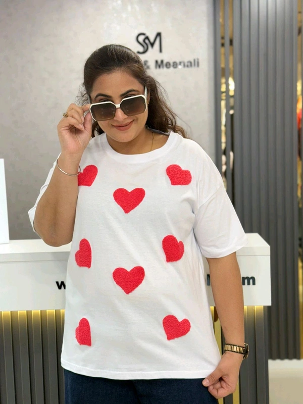 131880 Beautiful Heart Tees