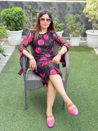 131178 Beautiful Net Dress With 3D Flowers