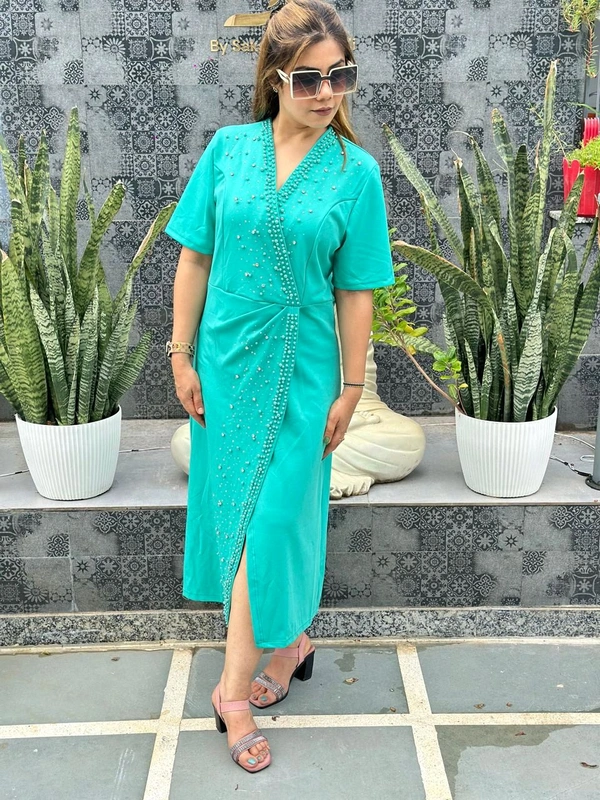 131248 Beautiful Partywear Dress