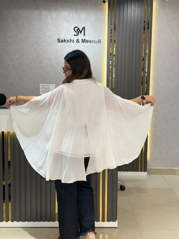 132204 Beautiful Platted Top With Belt