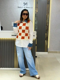 132148 Beautiful Shirt With Crochet And Stud Detailing