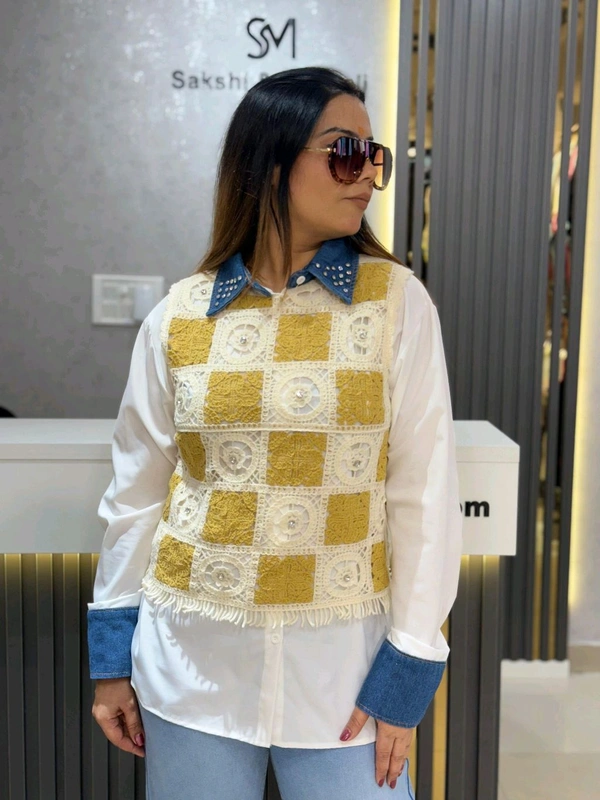 132148 Beautiful Shirt With Crochet And Stud Detailing