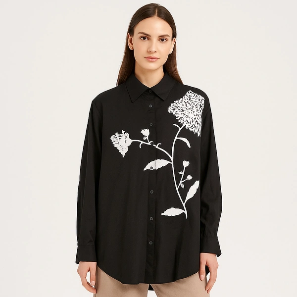 131655 Beautiful Shirt With Flower Embroidery