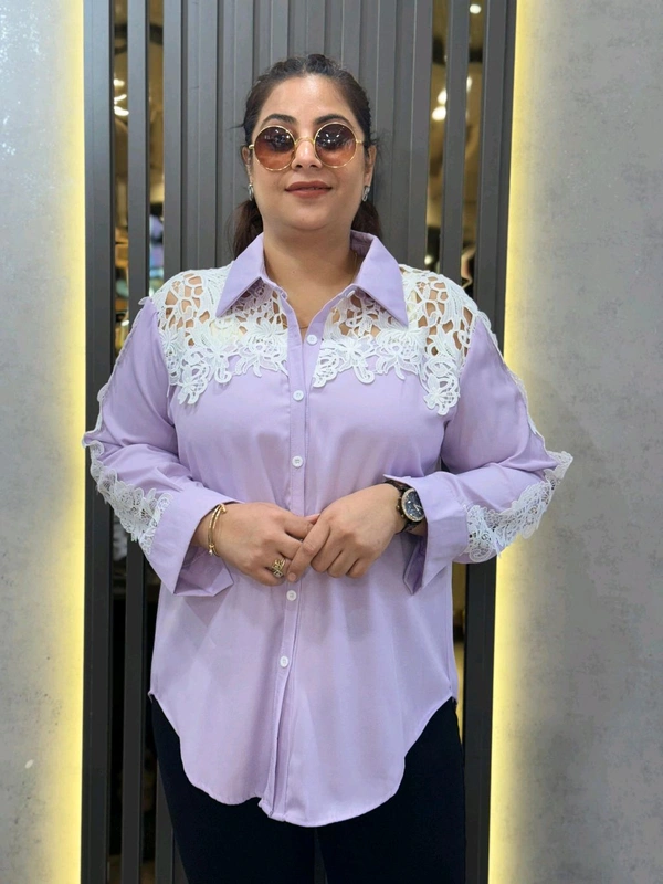 132234 Beautiful Shirt With Lace Work