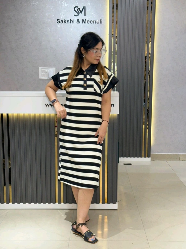 132173 Beautiful Stripes Dress With Satin Collar Detailing