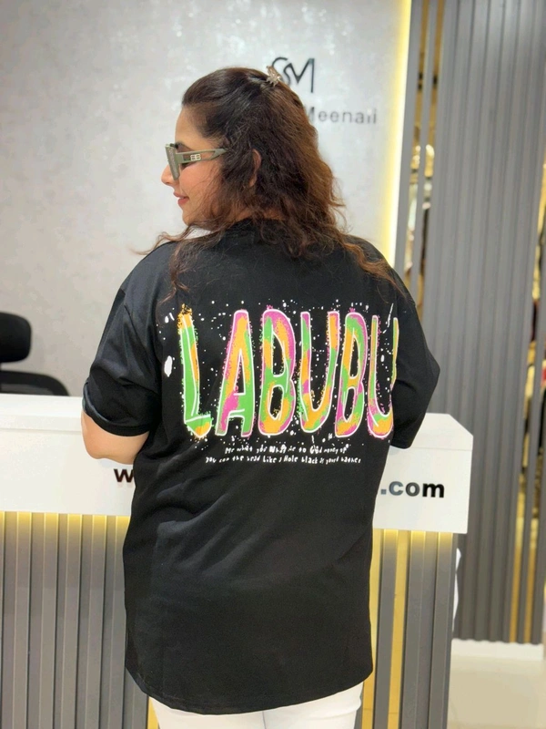 132139 Beautiful Tee With Labubu Detailing