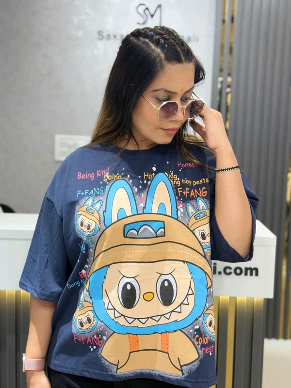 132142 Beautiful Tee With Labubu Detailing