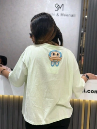 132142 Beautiful Tee With Labubu Detailing
