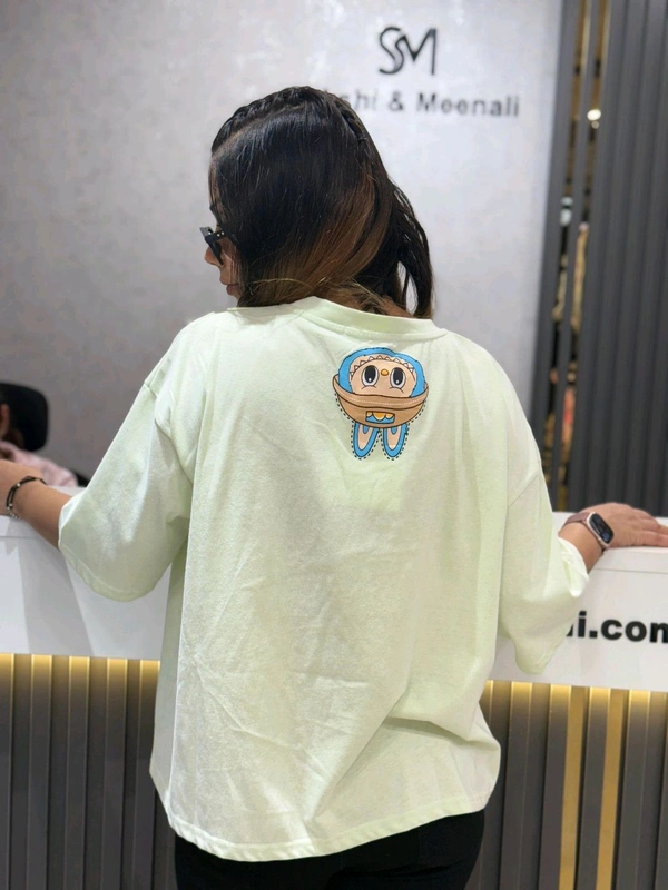 132142 Beautiful Tee With Labubu Detailing