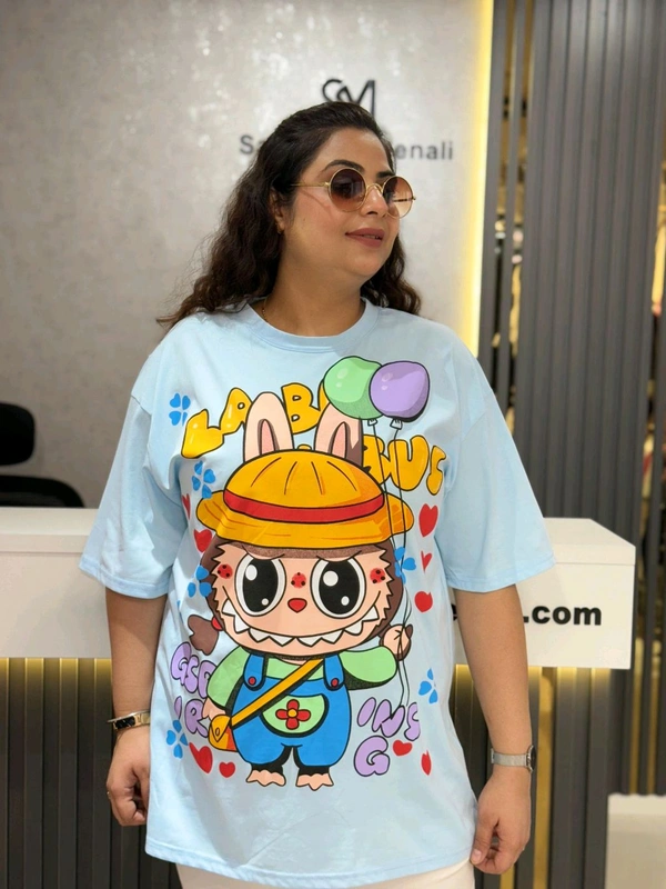 132138 Beautiful Tee With Labubu Detailing