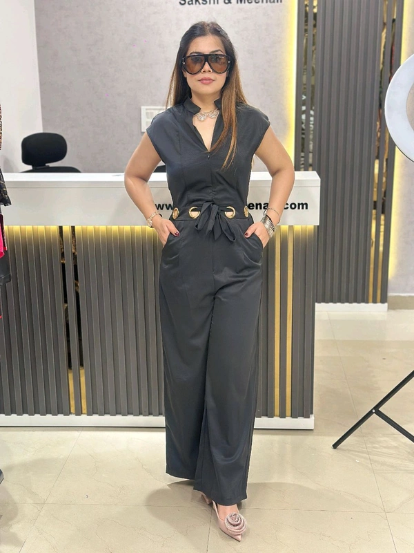 131492 Chic Belted Jumpsuit - Effortless Elegance In Every Step