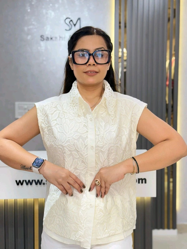 132064 Elegant Cotton Top With Net Detailing
