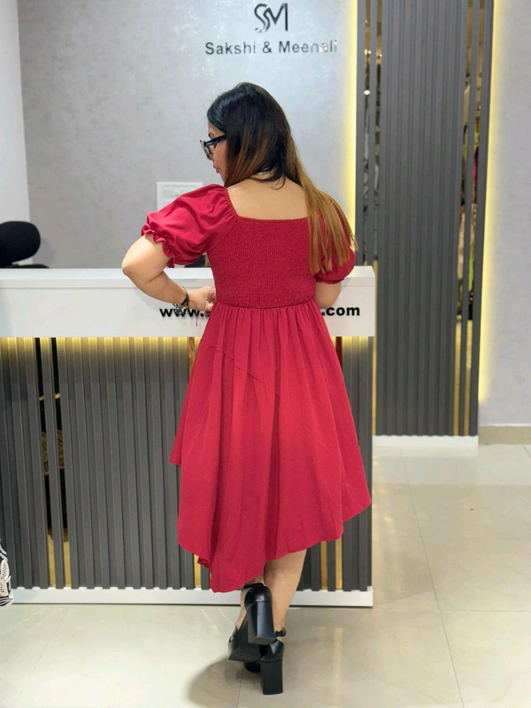 132124 Elegant Lace-Up High-Low Dress