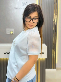 131898 Elegant Tees With Embroidered Selves