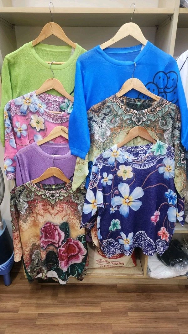 131480 Imported Knitted Top Multiprint