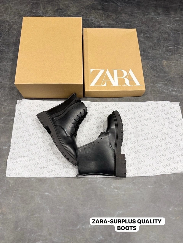 ZARA KOREAN STYLE BOOTS