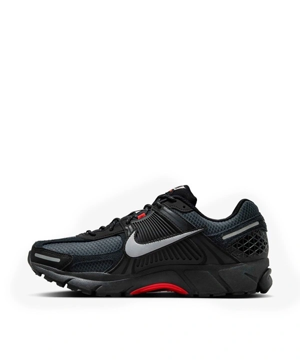 NIKE ZOOM VOMERO 5 BRED