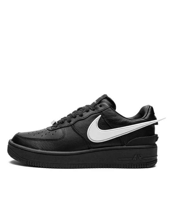 NIKE AIRFORCE 1 AMBUSH  BLACK