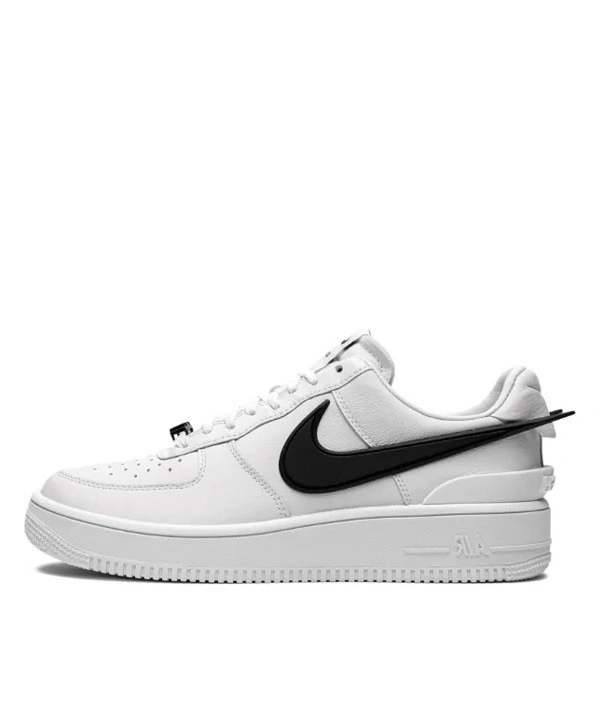 NIKE AIRFORCE 1 AMBUSH WHITE BLACK