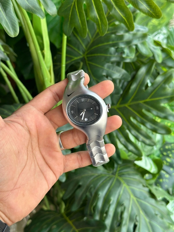  Nike Triax analog watch
