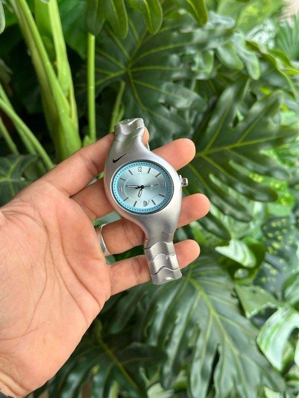  Nike Triax analog watch