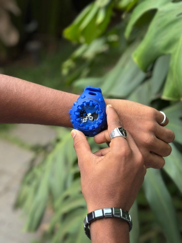 Casio G-Shock GA-V01-2A