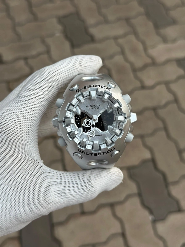 Casio G-Shock GA-V01-2A