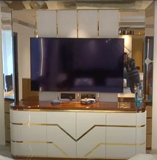 Blonde Roast Bed | Premium Upholstered Bed with Stylish Golden Accents - Customised Wallpaper