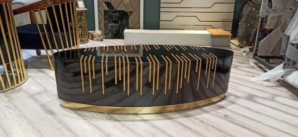 Eye Table – Designer Center Table with Artistic Eye-Shaped Base