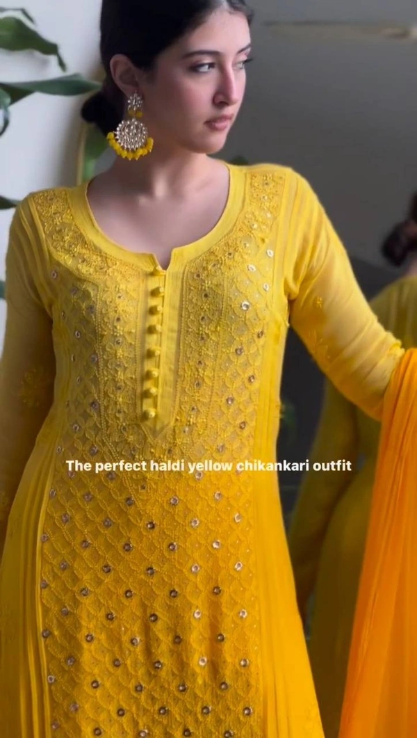 SIMPLE SOBER LOOK GEORGETTE TOP COTTON THREAD EMBROIDERED WORK PLAZO WITH DUPATTA