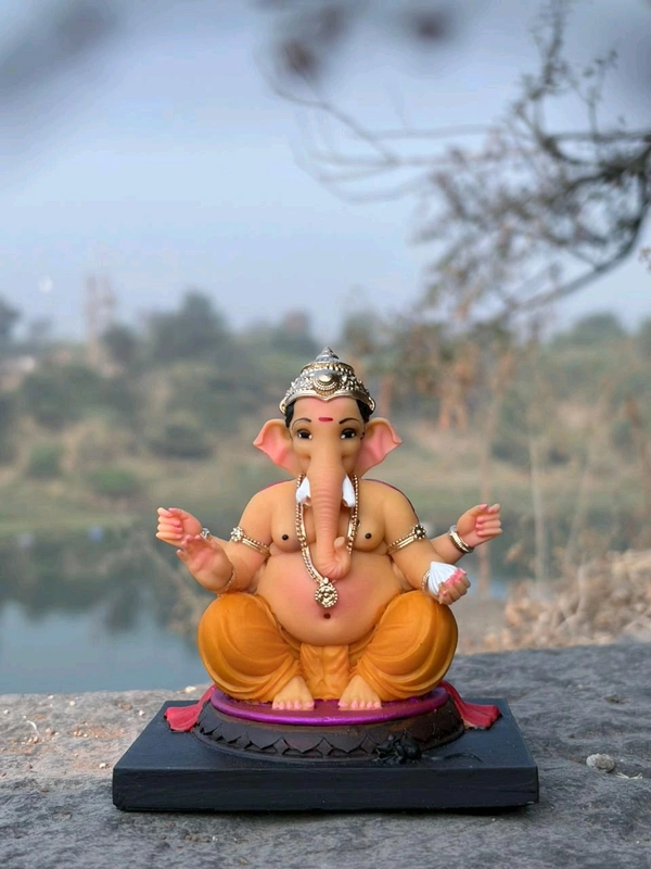 Titwala Ganesh 4 Inch - yellow