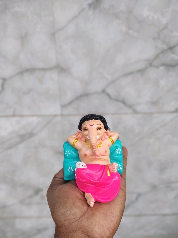 Ushi Balganesh - red