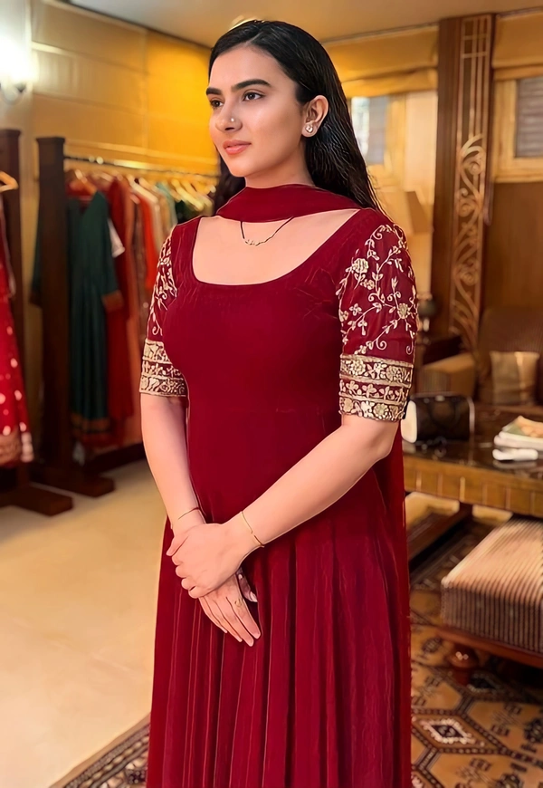 Embroidery Fancy Gown - S, Purple