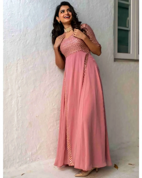 Sequance Embroidered Gown - L